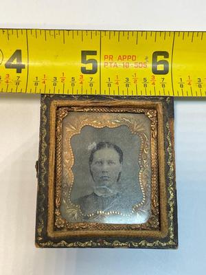 Small Vintage photo & frame