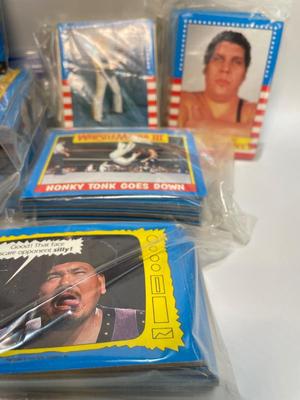 Lots of Vintage Wrestling Trading Cards