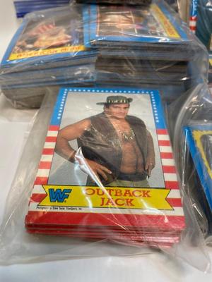 Lots of Vintage Wrestling Trading Cards