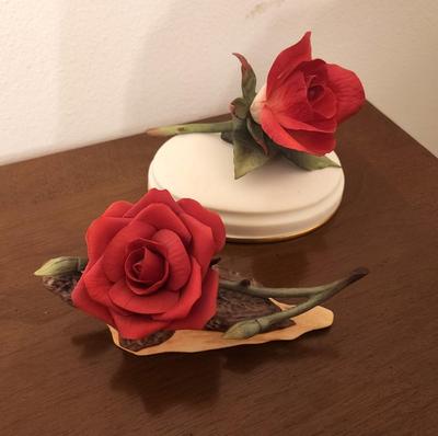 Lot #116 Lot of 2 BOEHM Porcelain Flowers