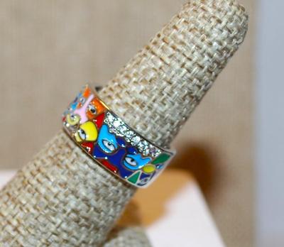 Size 8 Very Colorful ½ Infinity Enamel Style Ring on a Silver Tone Band (6.4g)