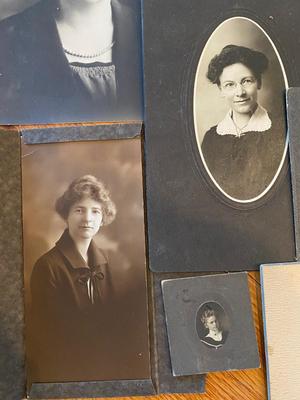 ANTIQUE PHOTOS