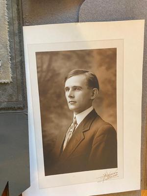 ANTIQUE PHOTOGRAPHS