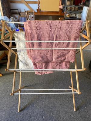 2 HANDMADE BLANKETS AND CLOTHING RACK