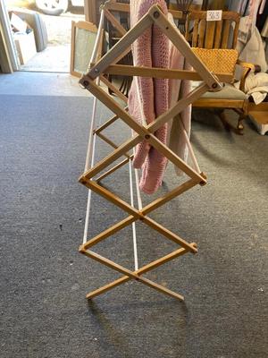 2 HANDMADE BLANKETS AND CLOTHING RACK