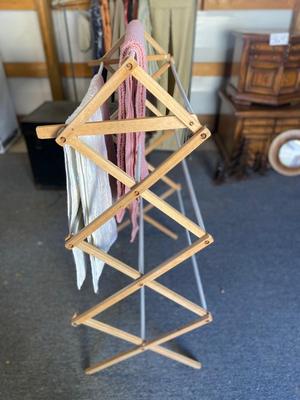 2 HANDMADE BLANKETS AND CLOTHING RACK