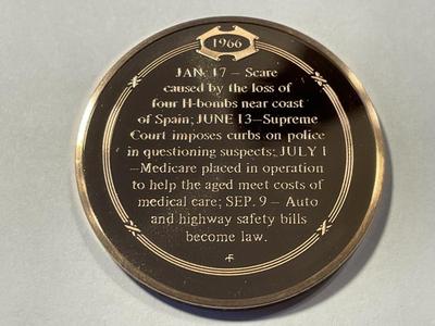 1966 MEDICINE AIDS IN REDUCING MEDICAL COSTS FRANKLIN MINT PROOF BRONZE MEDAL (MEDAL #101). FREE DOMESTIC SHIPPING
