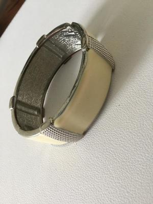 Beautiful fashion enamel type bracelet