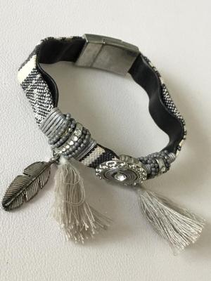 Boho style fashion bracelet