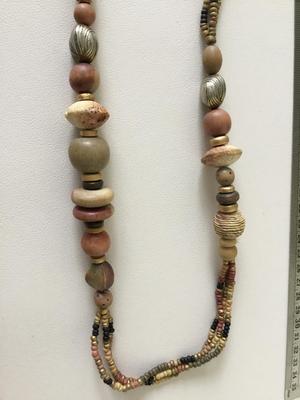 Beautiful western style statement necklace