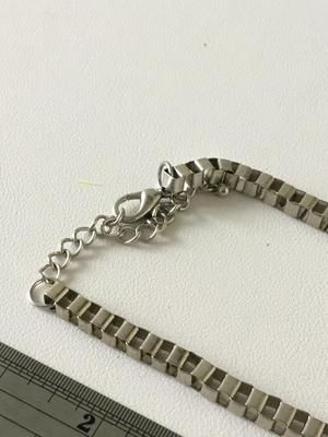 Beautiful rhinestone statement necklace