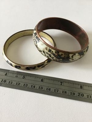 Animal print fashion bangles