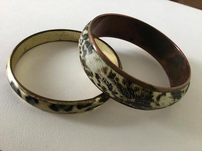 Animal print fashion bangles