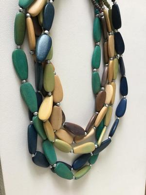 Multi layer colorful wood type beaded necklace