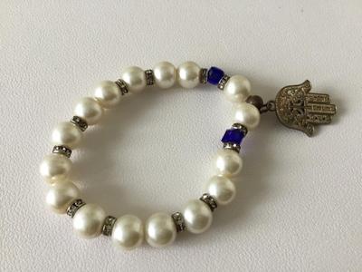 Beautiful stretchy fashion bracelet