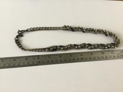 Beautiful vintage J crew marked fashion necklace