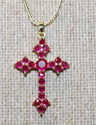 Cranberry Red Bejeweled Cross PENDANT (1½" x 1") on a Gold Tone Rope Necklace Chain 18" L