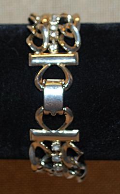 Vintage Style Chain Link Bracelet (6" L) with Full Length Middle Row of Clear Round Stones & SNAP Closure