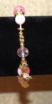 Pinkish Baubles and Beads Expandable Bracelet 2½" Diameter