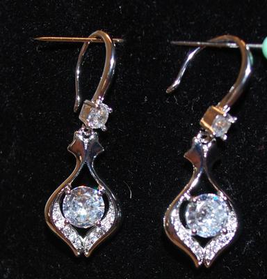 Dangle Clear Stones Earrings Set with Fish Hook Backs