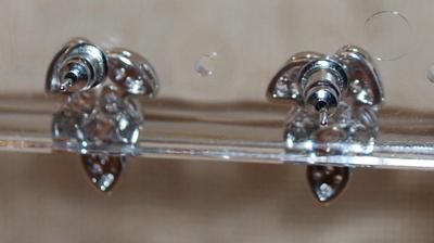 5 Point Leaf Clear Stone Post Earrings Set ¾" x ½"