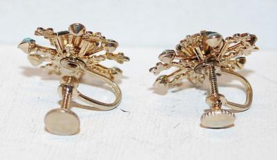 VINTAGE 1945-1950's Very Colorful PINK & GREEN Petal Earrings (¾" Diam.) with AQUAMARINE Stones and Screw Clasp