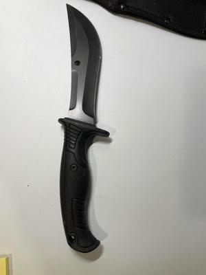 Fatal Hunter knife with sheath
