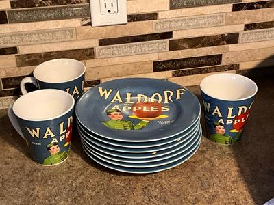 Waldorf Apples Sakura Oneida 7 plates/3 mugs