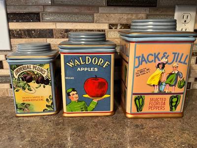 Sakura Oneida Stoneware Canister Set