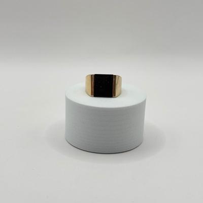 LOT 81J: 14k Black Onyx Gold Statement Ring Size 9.5 (12.8gtw)