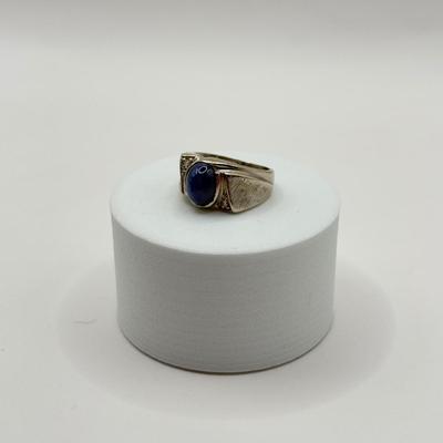 LOT 87J: 14k White Gold Ring w/ Blue Stone Size 5 (6.8g)