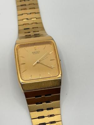 LOT 90J: Men's Watches - Hamilton, Time, Seiko & Omega