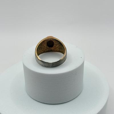 LOT 91J: Stretch Beaded Cuff Bracelet, Rhinestone Sweater Clip, Rings (Sz 5.5, 9, 11.5), Pins & Brooches