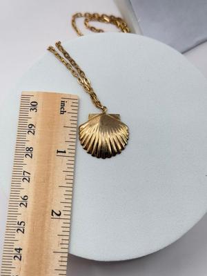 LOT 92J: Goldtone Jewelry - 17" Shell Necklace, Bracelets & Pierced Earrings