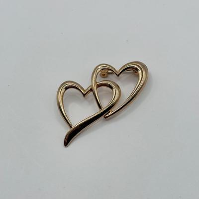 LOT 93J: Holiday Jewelry Collection