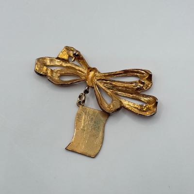 LOT 93J: Holiday Jewelry Collection