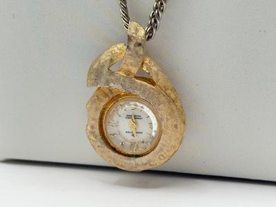 LOT 94J: Ladies' Watches - 24" Harvester Clock Necklace, Sonic, JM Jacmor & Collezio