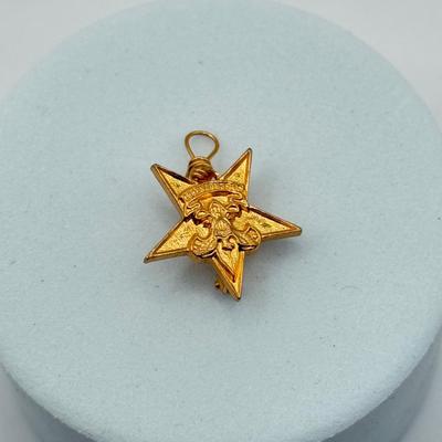 LOT 99J: Collection of Pendants incl. 1/20 12k Gold Fill