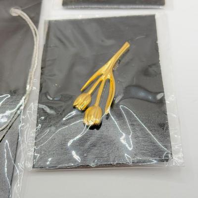 LOT 104J: New Old Stock Jewelry in Package