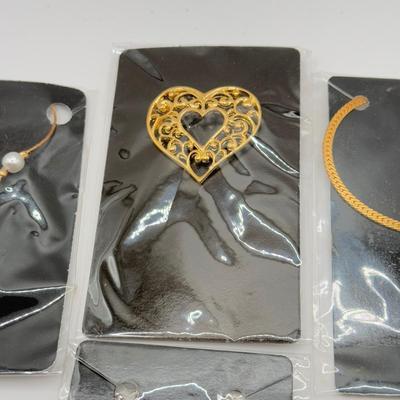 LOT 104J: New Old Stock Jewelry in Package