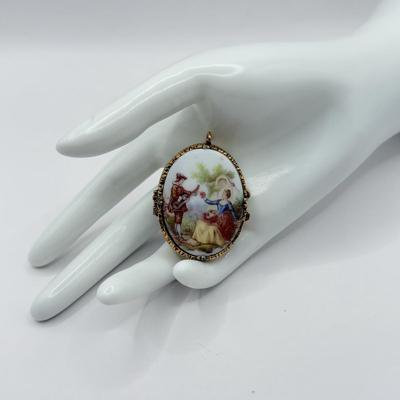 LOT 112J: Vintage 1960s Hand Painted Compact Perfume Case Pendant