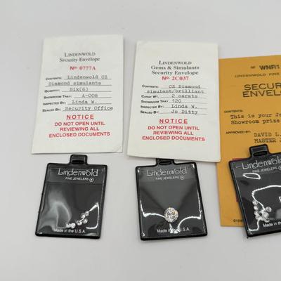 LOT 114J: Lindenwold Jewelers Loose Cubic Zirconia Stones in a Variety of Sizes