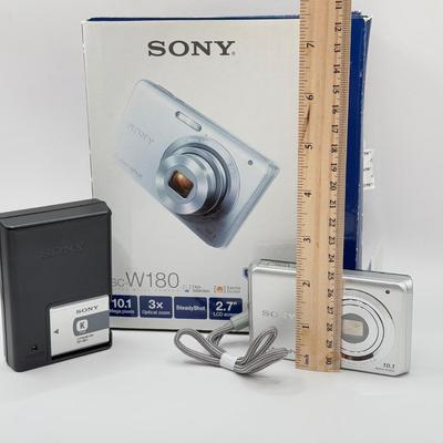 LOT 126K: Sony CyberShot DSC-W180 Digital Camera w/ Battery Charger, Instruction Manual & Box