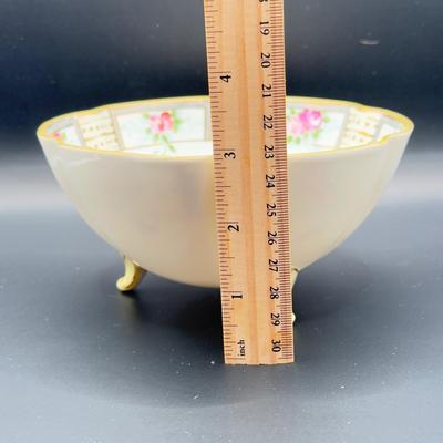 LOT 128K: Vintage Hand Painted Nippon China