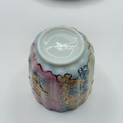 LOT 140K: Vintage Hand Painted Noritake Japanese Lustreware Teapot & Beautiful Hand Painted Tea Cup & Saucers