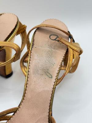 LOT 148K: Vintage Gold Evening Shoes w/ Ornate Design Bag