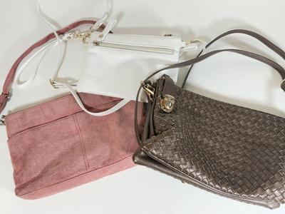 LOT 153B: Fashion Handbags incl. Genuine Suede Leather