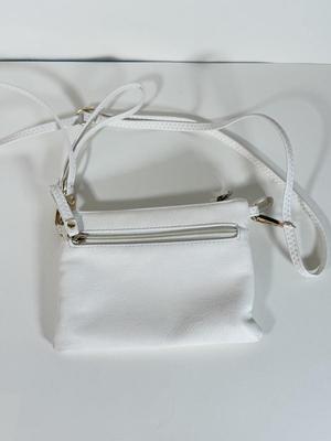 LOT 153B: Fashion Handbags incl. Genuine Suede Leather