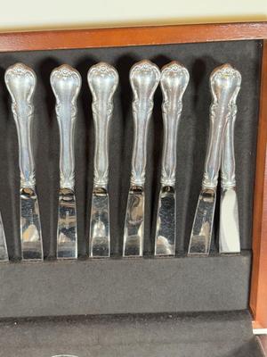 LOT 156L: Towle Sterling Silver French Provincial Flatware Set w/ Tarnish Proof Case (2950g)
