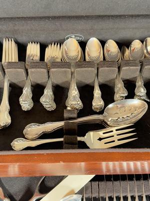 LOT 156L: Towle Sterling Silver French Provincial Flatware Set w/ Tarnish Proof Case (2950g)